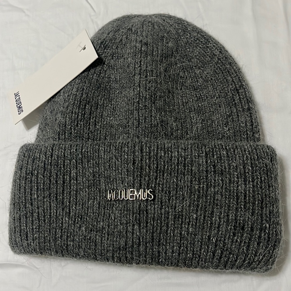Jacquemus winter hat